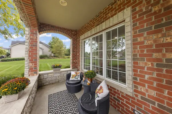 5085 Half Round RD, Oswego, IL 60543