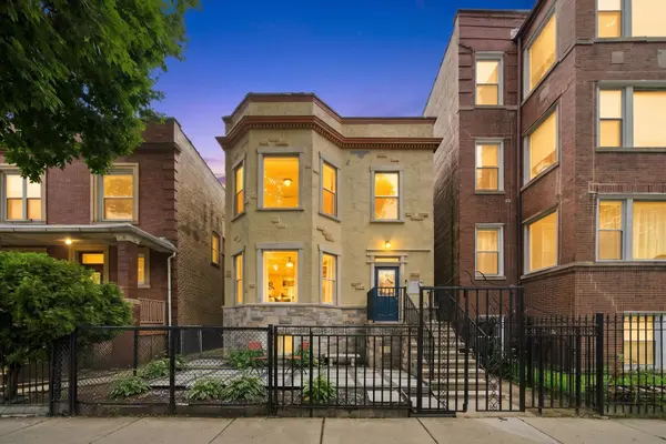 4834 N Troy ST #2, Chicago, IL 60625