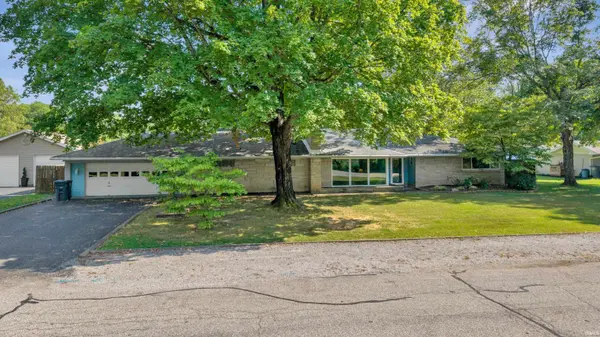 2813 Wayside DR, Evansville, IN 47711