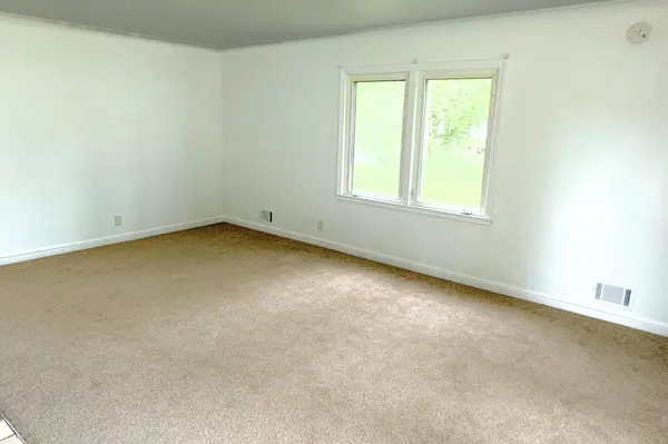 509 61st AVE N, Brooklyn Center, MN 55430