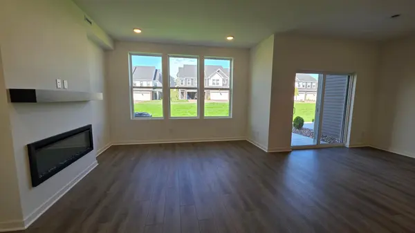 19204 Goldenrod TRL, Corcoran, MN 55340