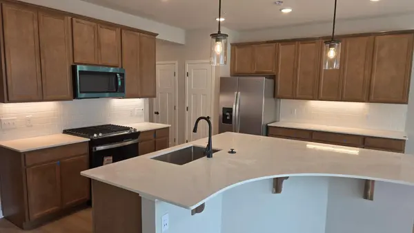 19206 Goldenrod TRL, Corcoran, MN 55374
