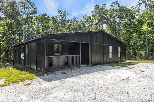 332 Meadow Ln, Altamont, TN 37301