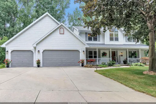 250 WINDWARD RD, Green Bay, WI 54302