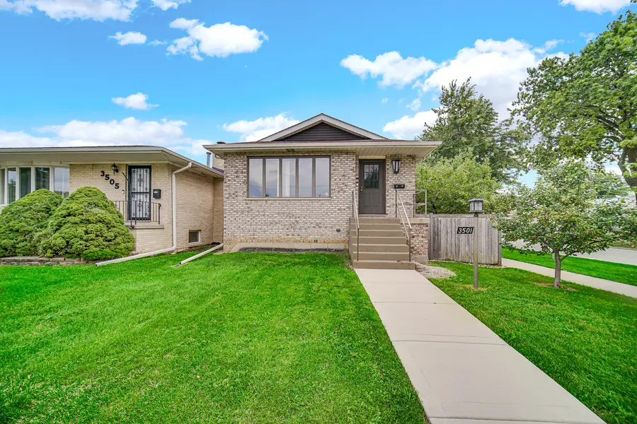 3501 Sarah ST, Franklin Park, IL 60131