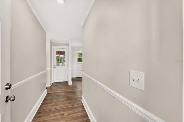 507 GOVERNOR AVE NE, Branford, FL 32008