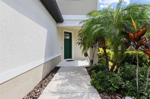 8519 ARABELLA LN, Seminole, FL 33777