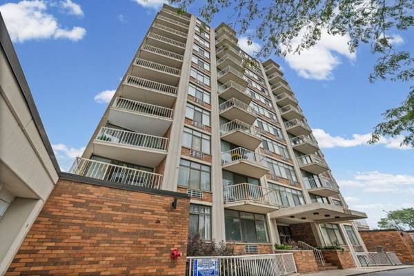 3100 S King DR #601, Chicago, IL 60616