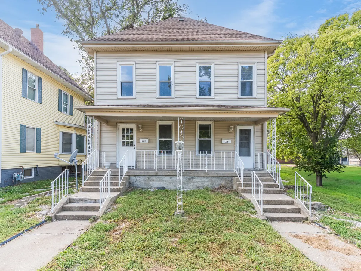 212 S Park ST, Streator, IL 61364