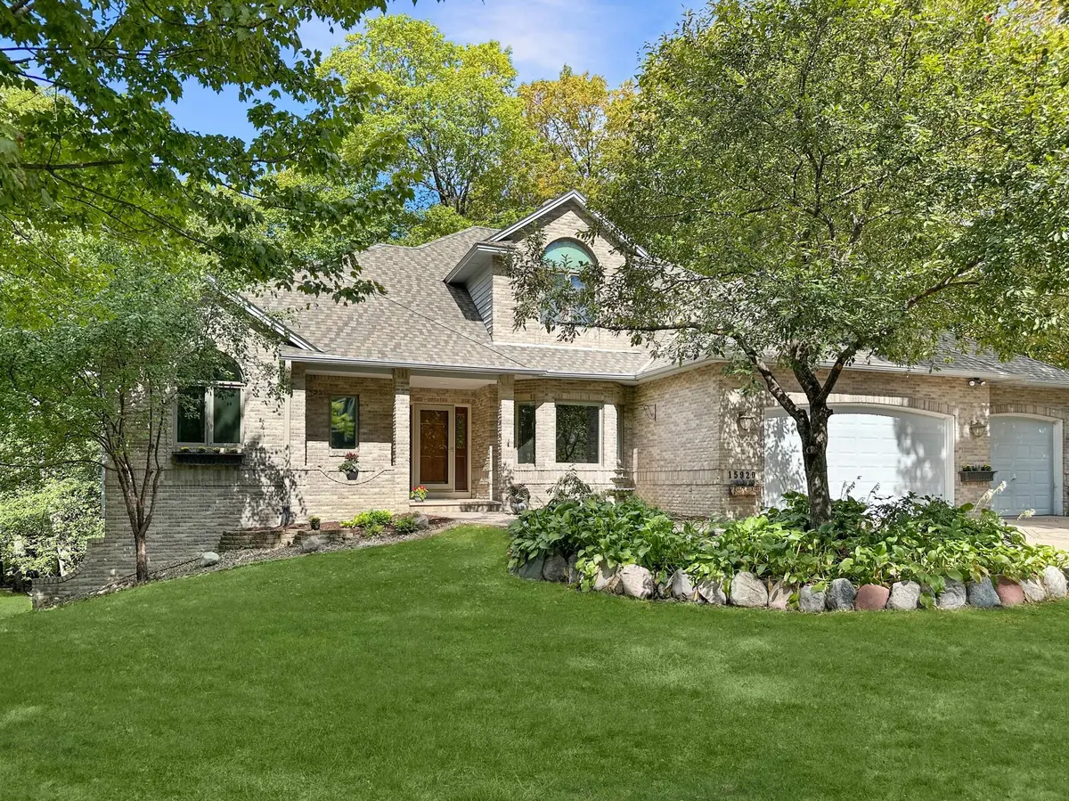 15920 37th AVE N, Plymouth, MN 55446