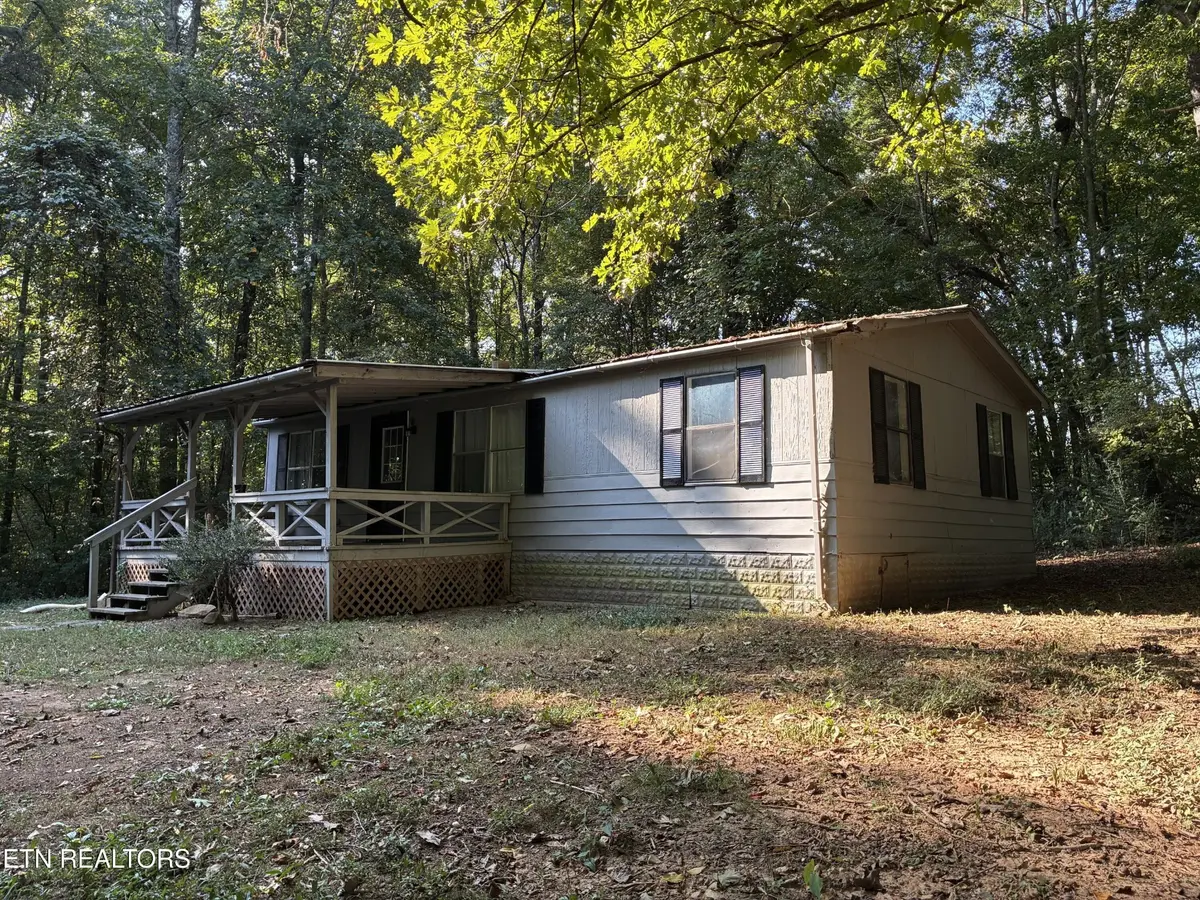 182 County Road 703, Athens, TN 37303