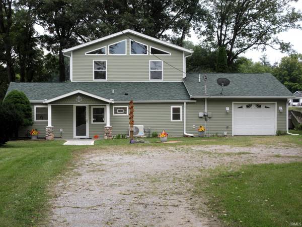 3102 E McKinley DR, Monon, IN 47959