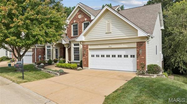 15903 Picardy Meadow CT, St Louis, MO 63017