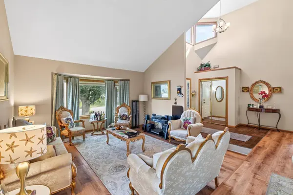 16609 Illinois AVE, Lakeville, MN 55044