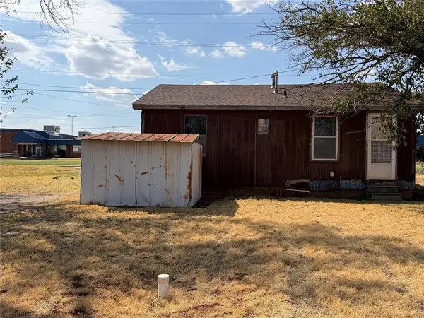 311 Highway 44 HWY, Burns Flat, OK 73647