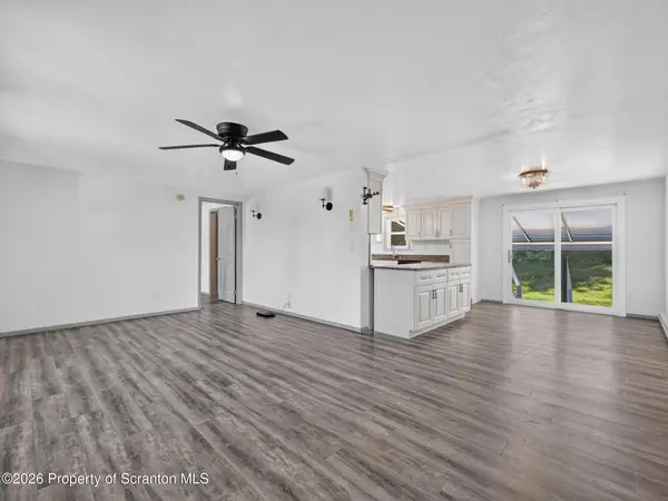 548 Lockville Rd, Harding, PA 18643