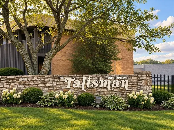 406 W 104th Unit C ST, Kansas City, MO 64114