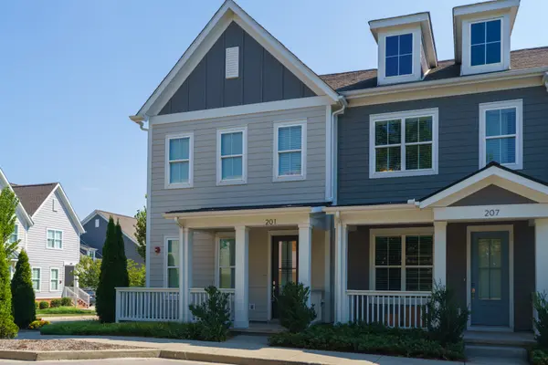 201 Ribbon Ln, Franklin, TN 37064
