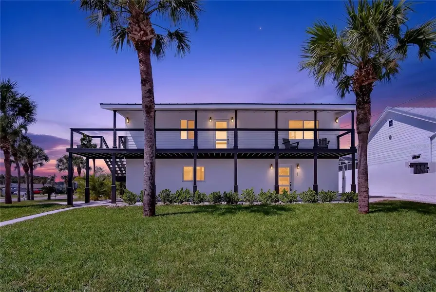 1 WATTS DR, New Smyrna Beach, FL 32169