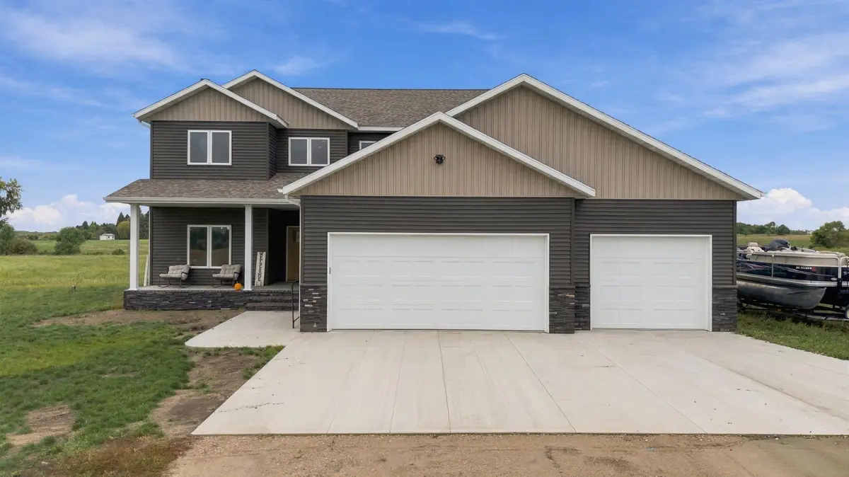 520 200th ST S, Hawley, MN 56549