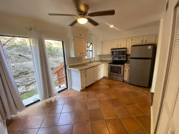 21461 Coyote TRL #4, Lago Vista, TX 78645