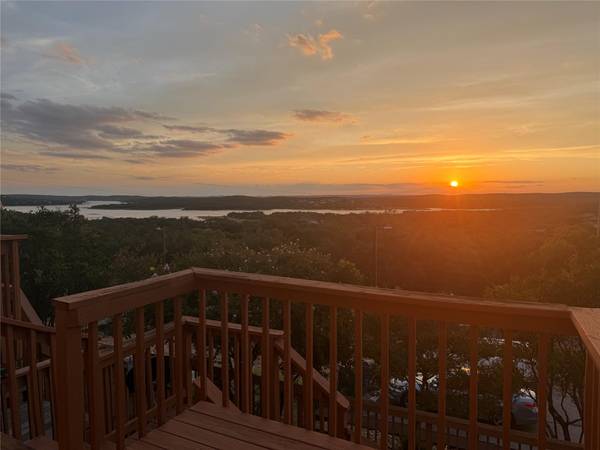21461 Coyote TRL #4, Lago Vista, TX 78645
