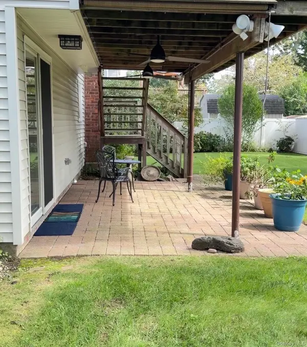 110 Clinton AVE, Port Jefferson, NY 11776