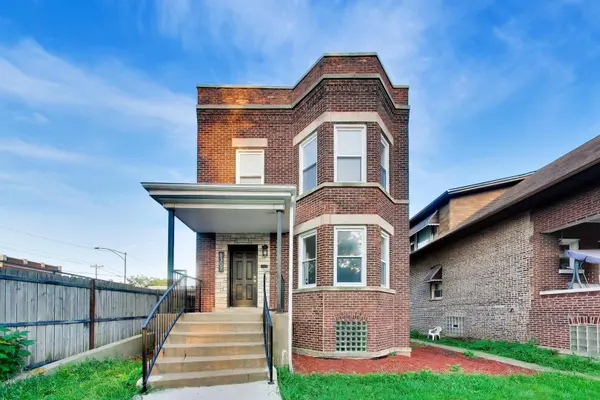 8307 S Manistee AVE, Chicago, IL 60617