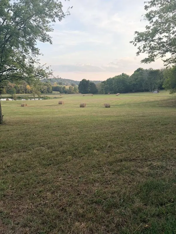 4243 Beech Log Rd, Lebanon, TN 37090