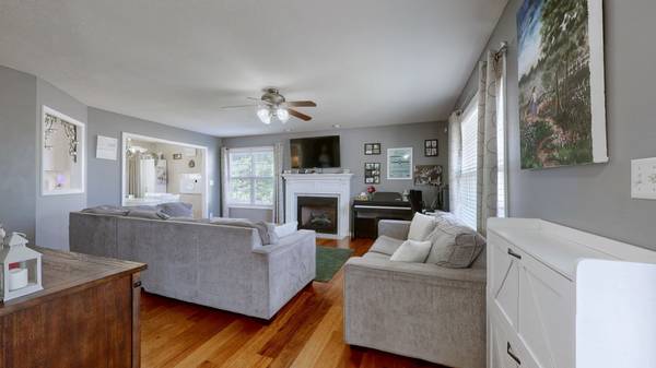 669 Wolfchase Ct, Clarksville, TN 37042