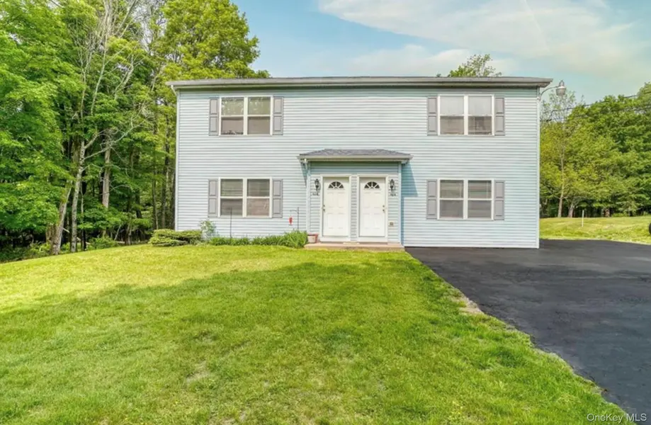 42 Old Sackett RD #1st Floor Unit, Rock Hill, NY 12775