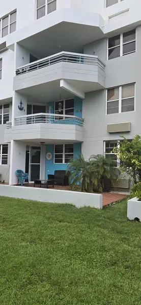 801-805 801-805 AVE. SOL AVE #242, Vega Baja, PR 00693