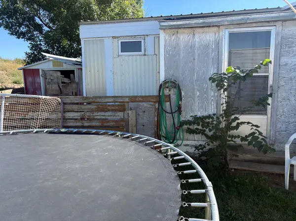 2715 Westside DR ##2, Lethbridge, AB T1J 4M8