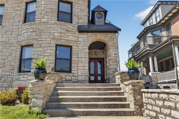 1734 Jefferson ST, Kansas City, MO 64108