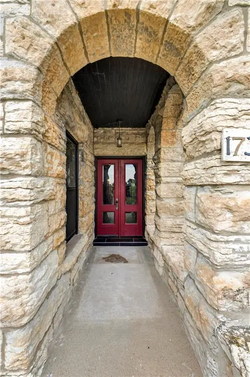 1734 Jefferson ST, Kansas City, MO 64108