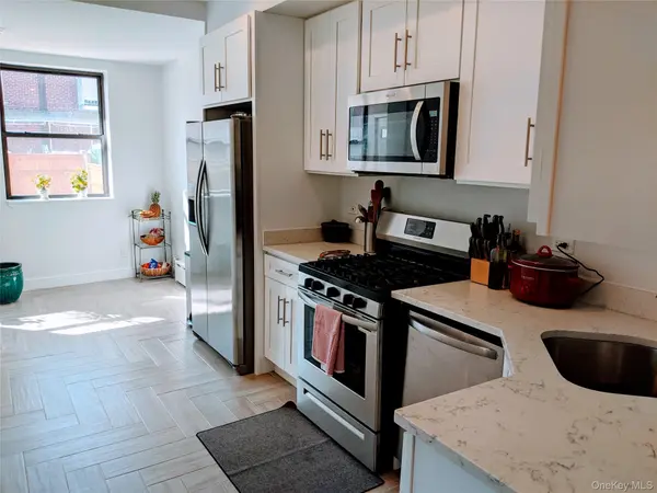 8424 129th ST, Kew Gardens, NY 11415