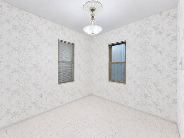1026 W RAMBLA ST, Tampa, FL, 33612 photo 10
