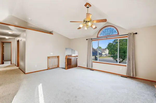 712 E Lakewood, Augusta, KS 67010
