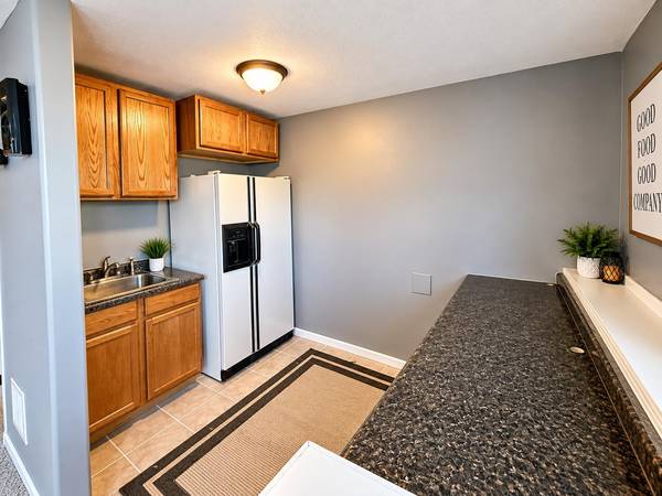 2 Ember Way Circle, Hesston, KS 67062