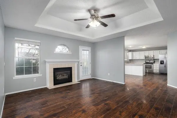 5533 S Walnut Hill AVE, Springfield, MO 65810