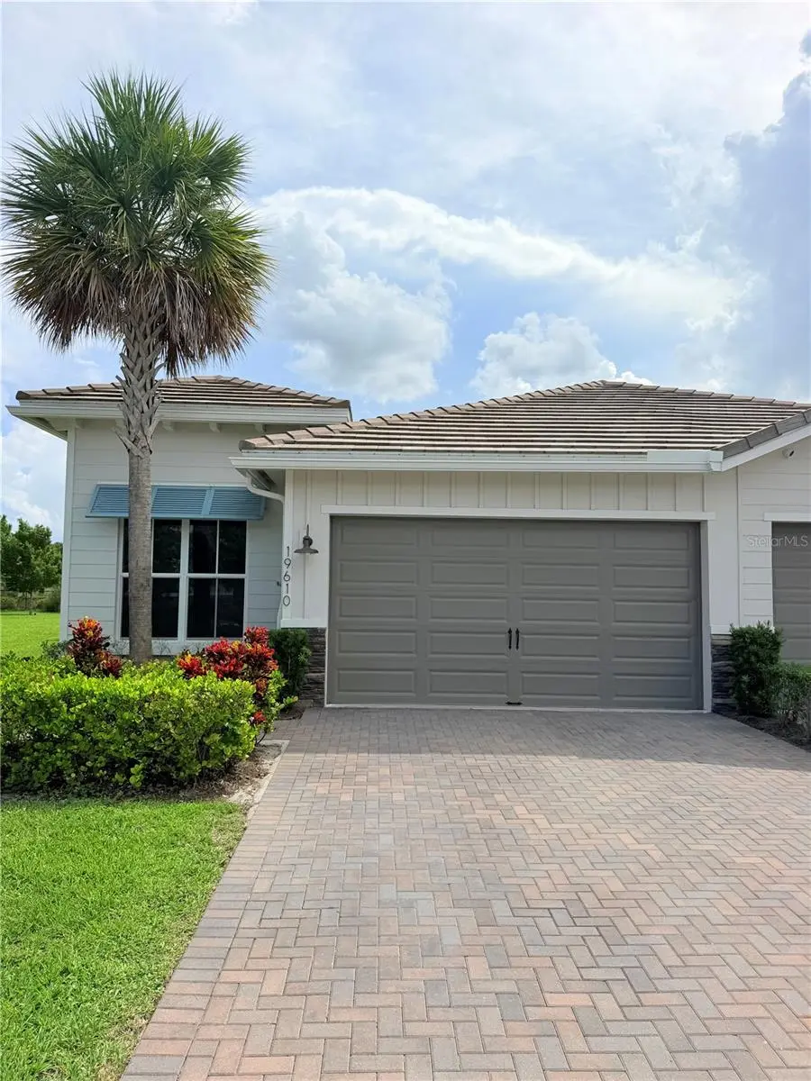 19610 WEATHERVANE WAY, Loxahatchee, FL 33470