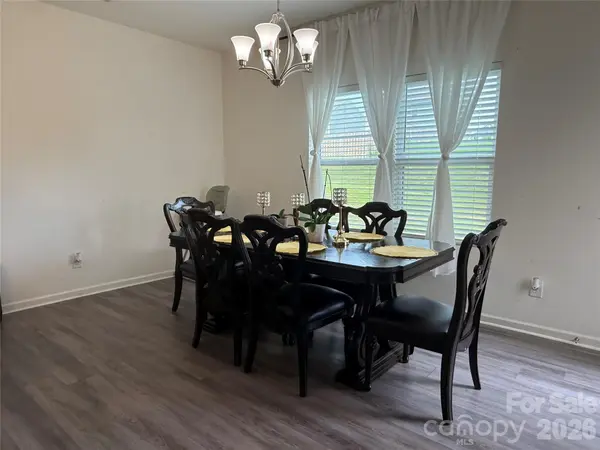 129 Mooring DR, Statesville, NC 28677