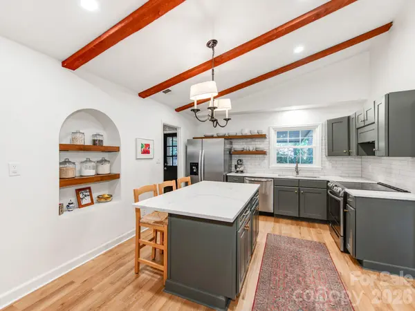 6821 Old Post RD, Charlotte, NC 28212