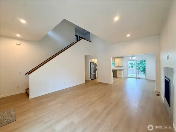 1034 S 74th ST, Tacoma, WA 98408