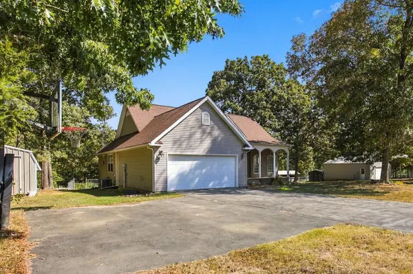 173 Mitchell St, Hohenwald, TN 38462