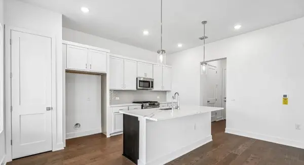1414 Rambling Rose RD, Austin, TX 78745