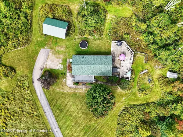11008 Valley View DR, Clarks Summit, PA 18411