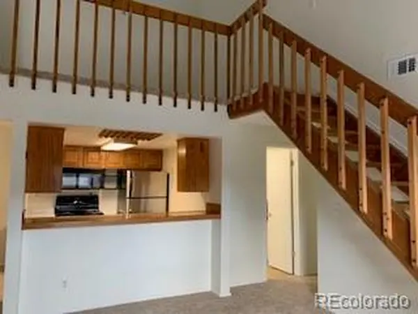 6380 Oak #302, Arvada, CO 80004