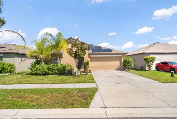 10421 CARLOWAY HILLS DR, Wimauma, FL 33598