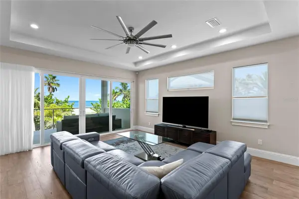 17814 LEE AVE, Redington Shores, FL 33708